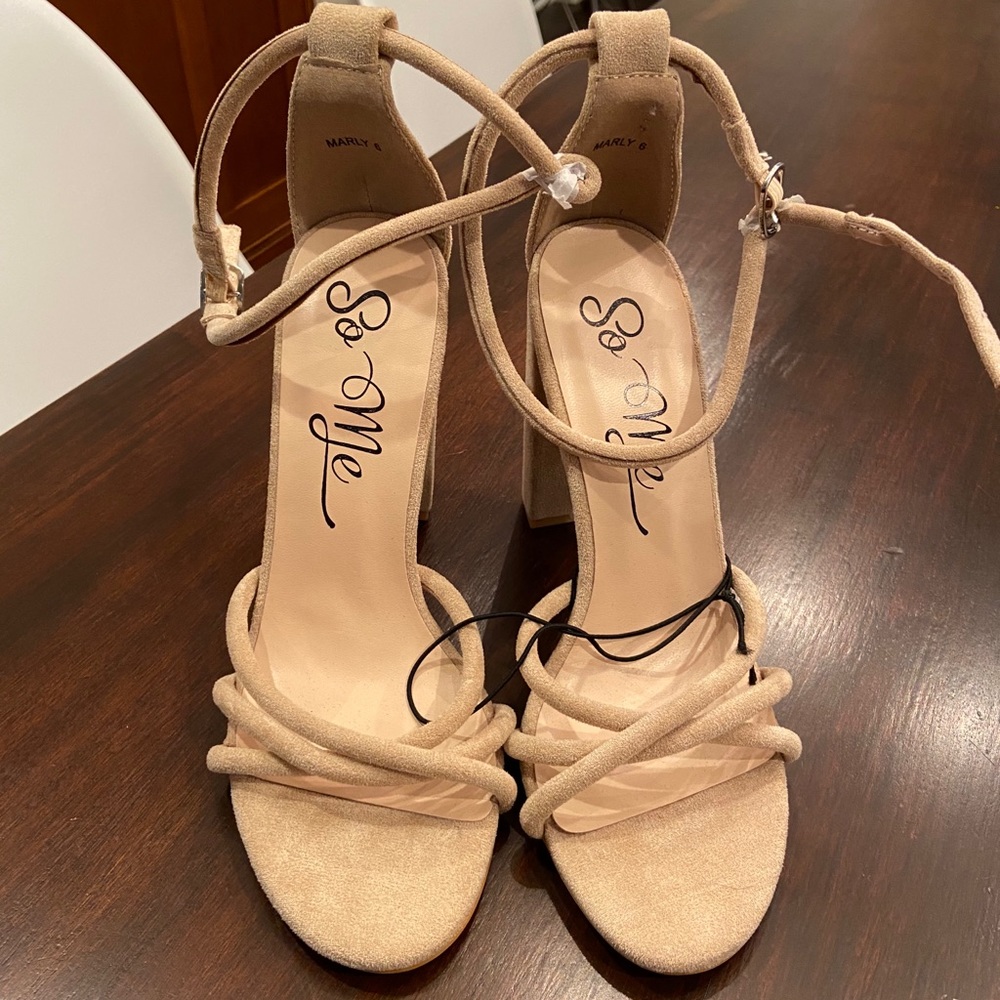 So Me Tan Heels